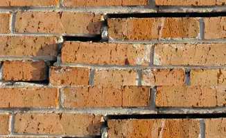Brick wall with serious structural damage in Pembroke Pines, FL